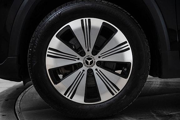 Mercedes-Benz EQA300 10 of 28