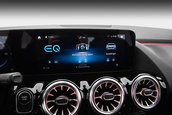 Mercedes-Benz EQA300 22 of 28