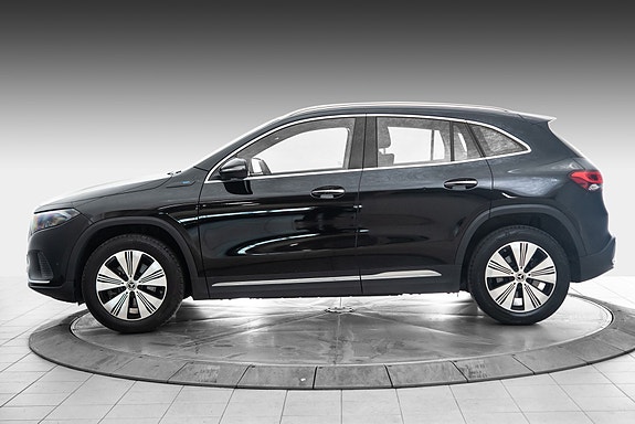 Mercedes-Benz EQA300 2 of 28