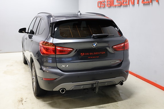 BMW X1 4 of 12