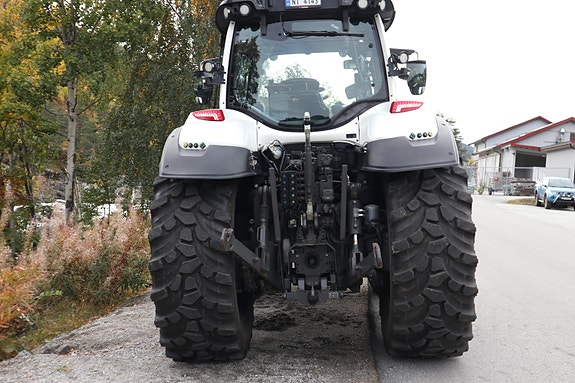 Valtra T235 2022, kr 1 839 000,-
