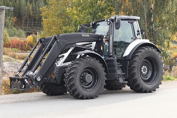 Valtra T235 2022, kr 1 839 000,-