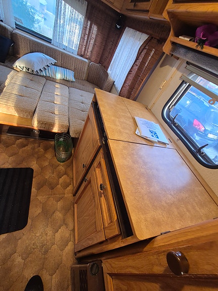Knaus 1986 6 of 7