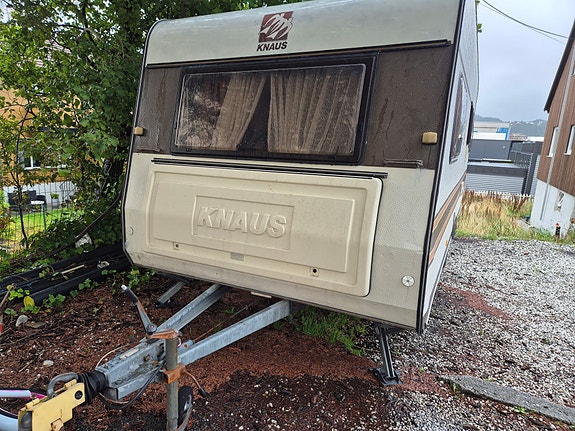 Knaus 1986 2 of 7
