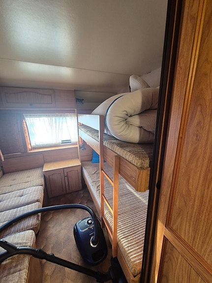 Knaus 1986 3 of 7