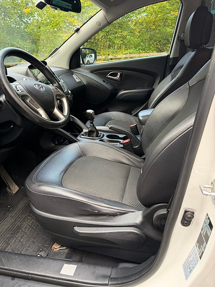 Hyundai ix35 6 of 21