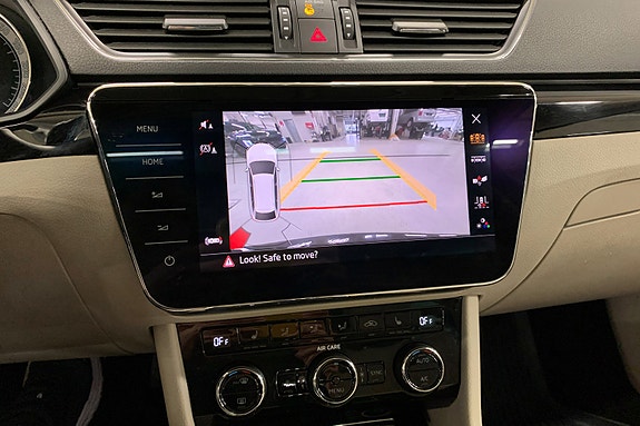 Skoda Superb 11 of 16