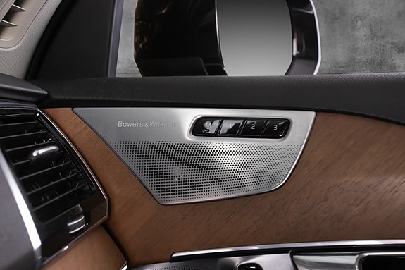 Volvo XC90 21 of 24