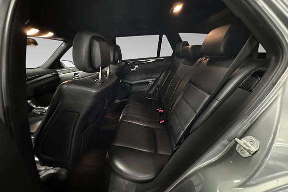 Mercedes-Benz E250 15 of 30