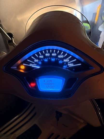 Vespa Primavera 125 15 of 15