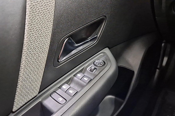 Citroen E-C4 17 of 28
