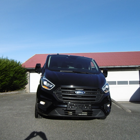 Ford Transit Custom 300L 8 of 30