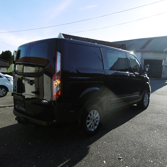Ford Transit Custom 300L 5 of 30