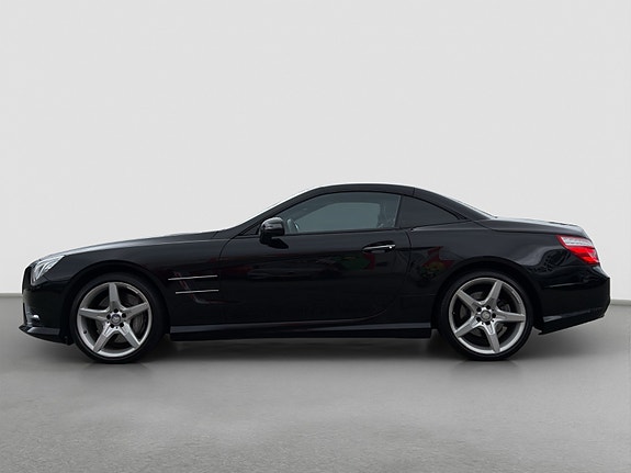 Mercedes-Benz SL350 10 of 30