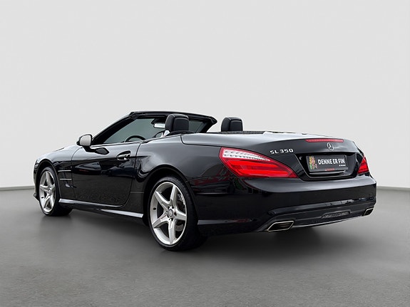 Mercedes-Benz SL350 3 of 30