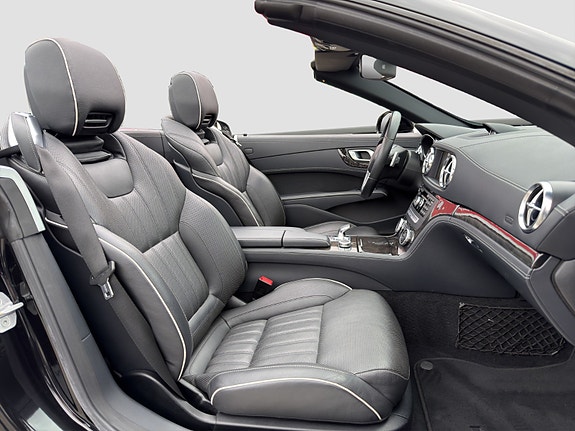 Mercedes-Benz SL350 30 of 30