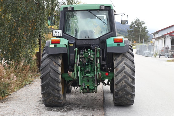John Deere 6310 2001, kr 220 000,-
