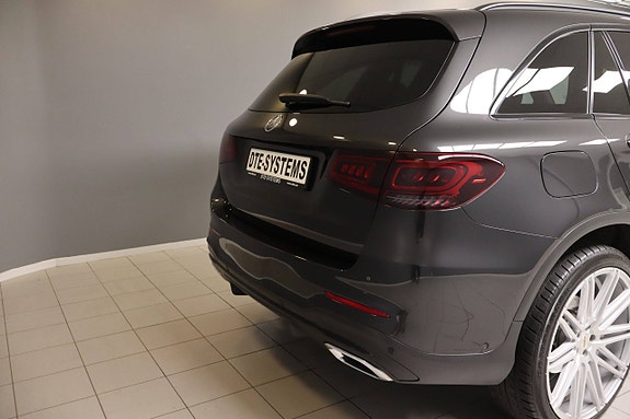 Mercedes-Benz GLC220 d 20 of 30