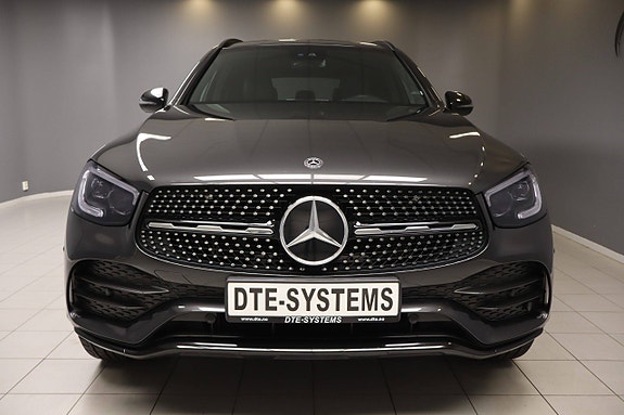 Mercedes-Benz GLC220 d 9 of 30