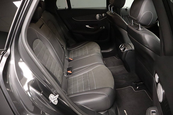 Mercedes-Benz GLC220 d 23 of 30