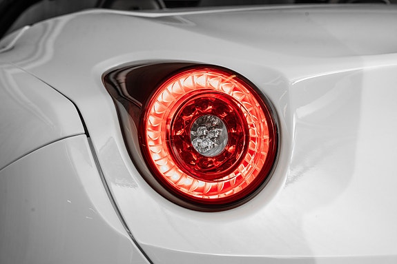 Ferrari California T 4 of 30