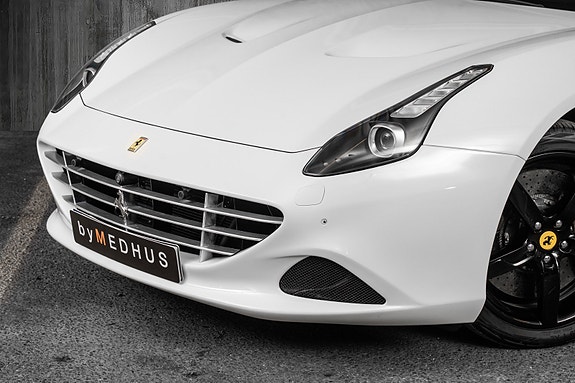 Ferrari California T 13 of 30