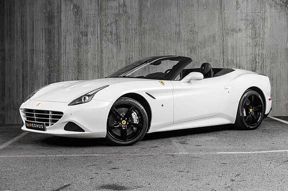 Ferrari California T 15 of 30