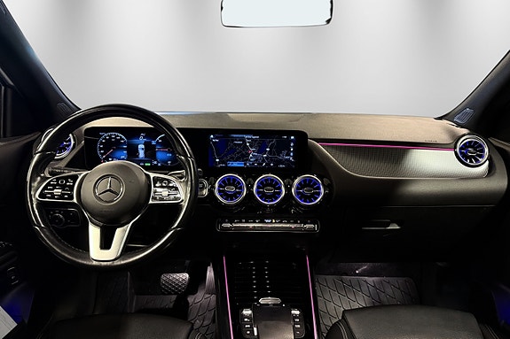 Mercedes-Benz EQA300 27 of 30