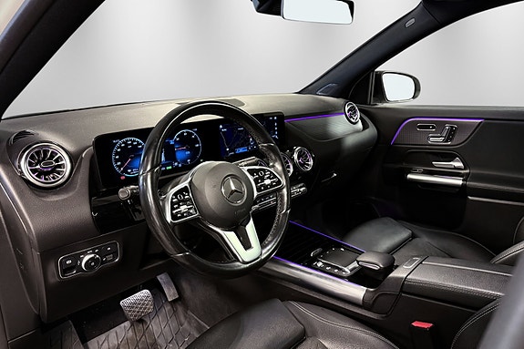 Mercedes-Benz EQA300 17 of 30