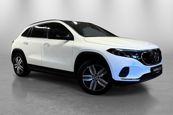 Mercedes-Benz EQA300 14 of 30
