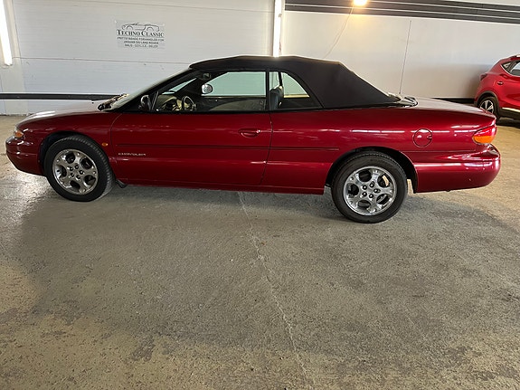 Chrysler Stratus 23 of 30