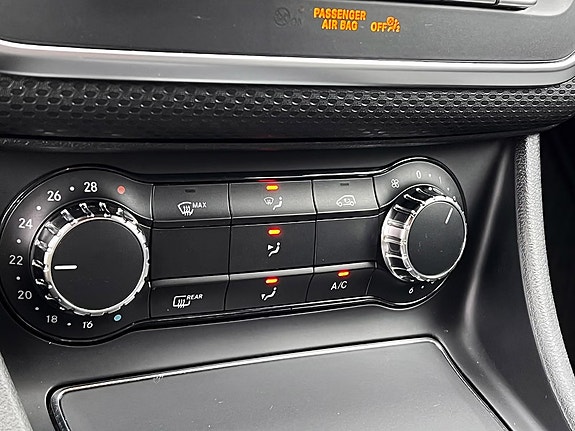 Mercedes-Benz A180 16 of 25