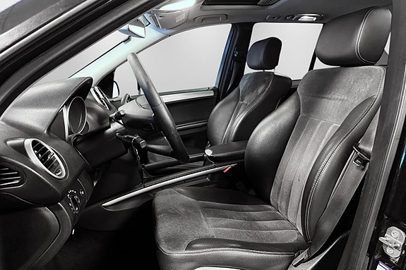 Mercedes-Benz ML280 17 of 30