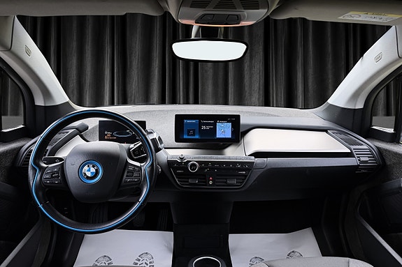 BMW i3 16 of 28
