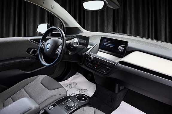 BMW i3 26 of 28