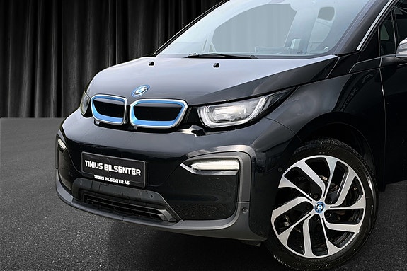 BMW i3 3 of 28