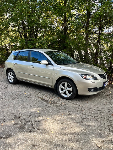 Mazda 3 10 of 30