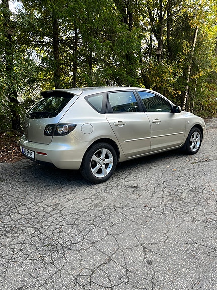 Mazda 3 8 of 30