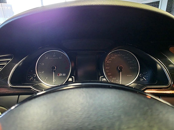 Audi S5 16 of 24