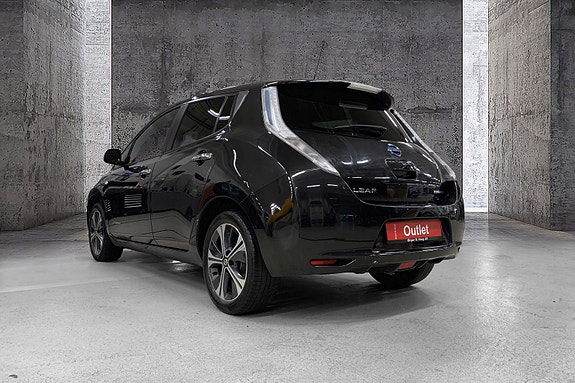 Nissan Leaf 3 of 13