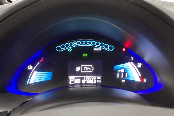 Nissan Leaf 8 of 13