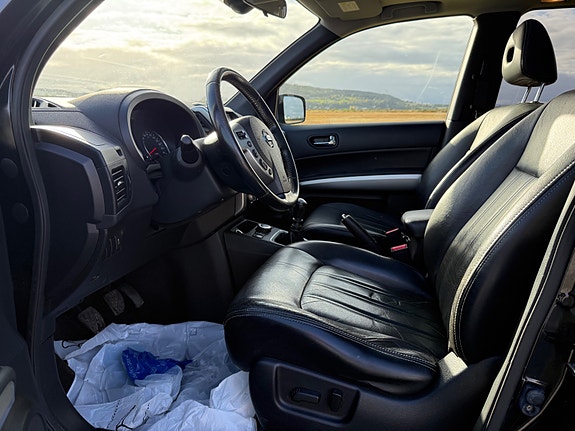 Nissan X-Trail 10 of 23