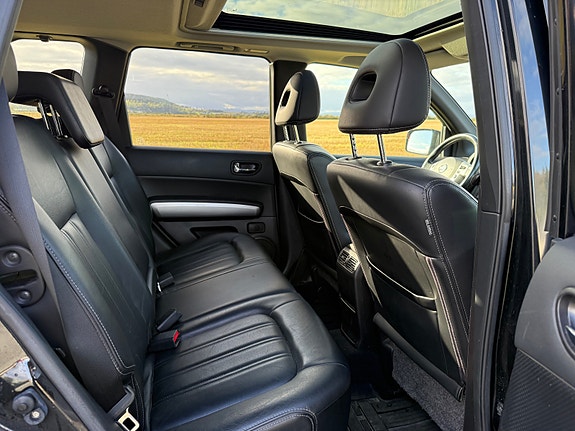Nissan X-Trail 19 of 23