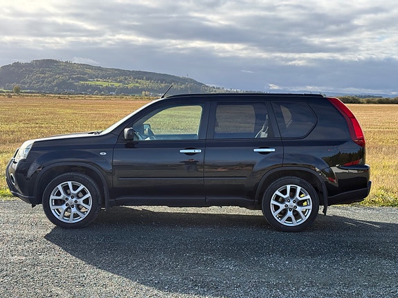 Nissan X-Trail 7 of 23