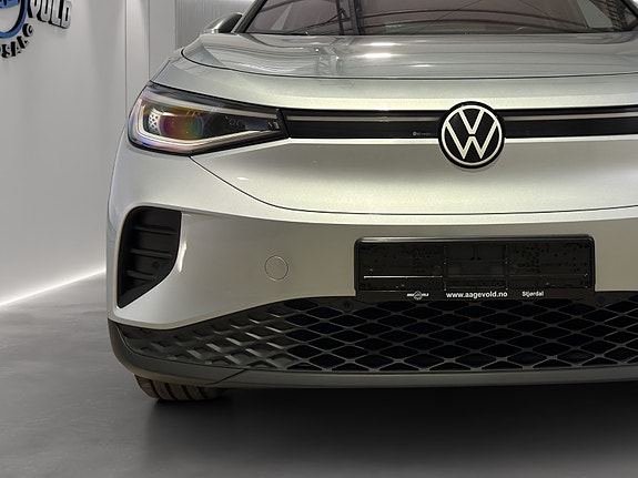 Volkswagen ID.4 5 of 24