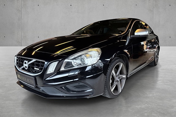 Volvo S60 4 of 17