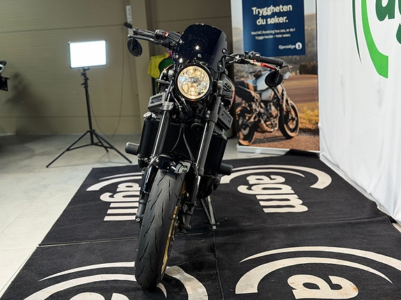 Yamaha XSR 900 19 of 28