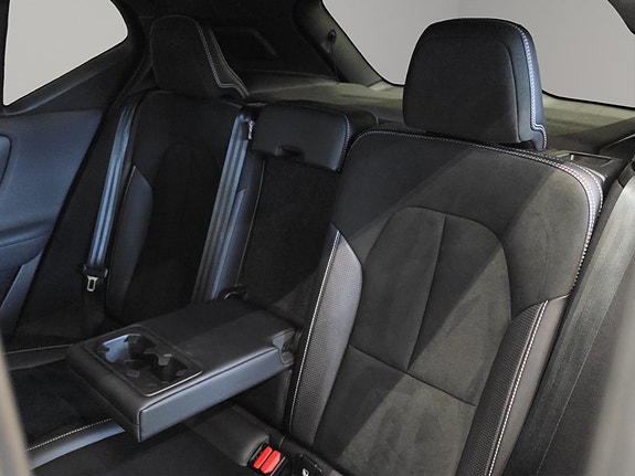 Volvo XC40 18 of 30