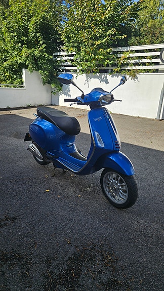 Vespa Sprint 50 3 of 7