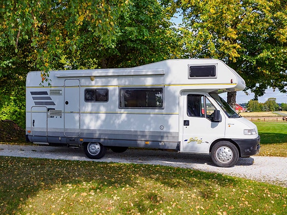 Hymer Swing | KAMPANJE - NEDSATT KR 50 000,- | REG FOR 6 PERS | HENGERFESTE | SELGES BILLIG 2 of 30